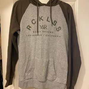 Young & reckless Olive green pullover hoodie